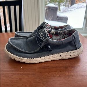 Hey Dude! Stretch Wally Navy Size 11